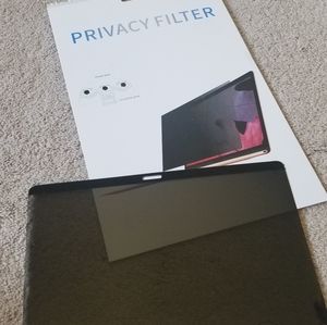 13.3 inch magnetic privacy screen